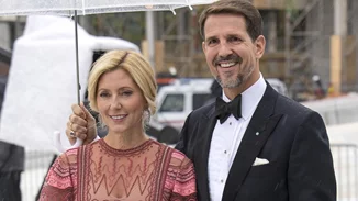 "Σήμερα θρηνεί όλη η Ελλάδα" | Το μήνυμα της Marie - Chantal και του Παύλου Γλίξμπουργκ για την ανείπωτη τραγωδία στα Τέμπη