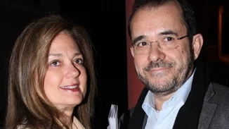 Ο Παύλος Τσίμας σε σπάνια στιγμιότυπα μαζί με τη σύζυγό του
