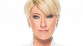 Η Σία Κοσιώνη για την τραγωδία στα Τέμπη | "Σκεφτείτε δε, τι ειρωνεία, ότι πάντα ανυπομονούσαμε να φτάσουμε στα Τέμπη για να χαζέψουμε το πιο όμορφο κομμάτι της διαδρομής"