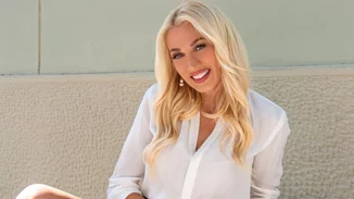 Η Κωνσταντίνα Σπυροπούλου τρώει παγωτό μαζί με τον 6 μηνών γιο της στην πιο χαριτωμένη φωτογραφία που θα δεις σήμερα