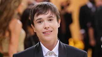 Ο Έλιοτ Πέιτζ συστήνει τον Βίκτορ Χάργκρεβς της σειράς "Umbrella Academy"