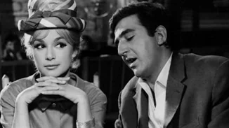 Αλίκη Βουγιουκλάκη | Το άκρως θηλυκό άρωμα που φορούσε όλη τη ζωή της