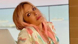 Άννα Βίσση | Πώς καταφέρνει να έχει αλαβάστρινη επιδερμίδα μετά τα 60