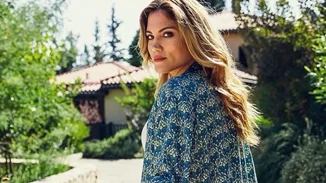 Μαίρη Συνατσάκη | "Δεν ξέρω πόσο πένθος αντέχουμε ακόμη..."