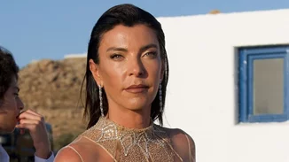 Τρία πανέμορφα πλάσματα | Η Μαρίνα Βερνίκου σε μία σπάνια εμφάνιση με τα παιδιά της