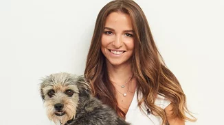 Η Εριέττα Κούρκουλου Λάτση γιόρτασε τα 30α της γενέθλια με ενάμιση μήνα καθυστέρηση | "Το καλό πράγμα αργεί να γίνει.."