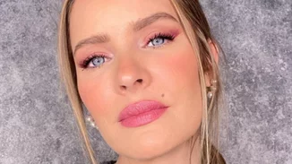 Anita Brand | "Έχω κάτι με την υγεία μου…"