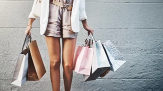 Θερινές εκπτώσεις | Πιθανόν κλειστά τα καταστήματα την προσεχή Κυριακή λόγω καύσωνα