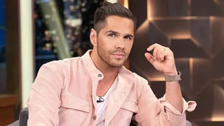 Χάρης Τσαλίκης | Ο γιος του Γιώργου Τσαλίκη μόλις αποφοίτησε από το σχολείο - Οι συγκινητικές φωτογραφίες από την τελετή και οι δημόσιες ευχές