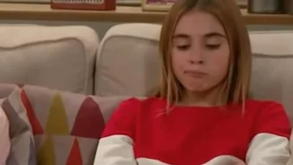 "Το σόι σου" | Πώς είναι σήμερα οι τηλεοπτικές κόρες της Βάσως Λασκαράκη, Σάντρα και Χαρά;