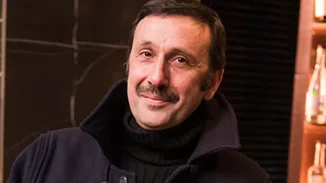 Ο Ρένος Χαραλαμπιδης απαντά για το σεξιστικό σχόλιο στην Τζένη Μελιτά | "Θα ήθελα να είσαι υπεύθυνη για να ολοκληρώσω"