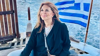 Μιμή Ντενίση | "Ο έρωτας πρέπει να έρθει..."