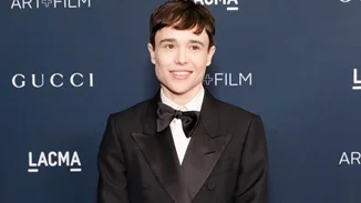 Elliot Page | Εμφανίζεται χωρίς μπλούζα και μιλά για τη δυσφορία που ένιωθε όταν είχε στήθος