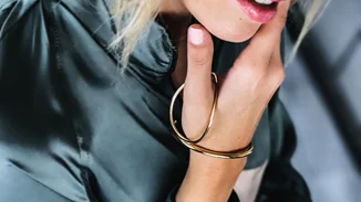 Αυτό το χειροποίητο βραχιόλι έχει γίνει η νέα μας μεγάλη εμμονή