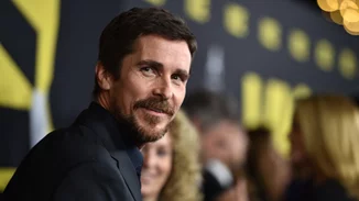O Christian Bale ζήλεψε τη φιλία στην ταινία "Amsterdam"