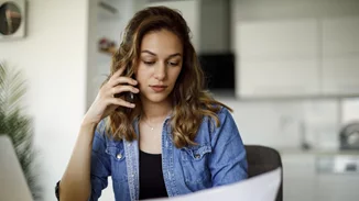 Τα τηλεφωνήματα στο κινητό συνδέονται με αυξημένο κίνδυνο για υψηλή αρτηριακή πίεση