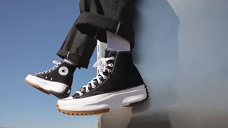 Τρία ζευγάρια sneakers που θα φοράς συνέχεια αυτή την άνοιξη