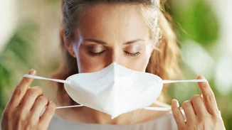 Βασιλακόπουλος για προστασία από καπνό | Σημαντικές οι μάσκες σε εξωτερικούς χώρους και άλλες 4 κινήσεις