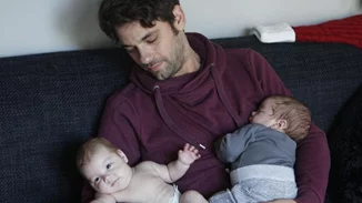 Γιορτή του Πατέρα | Οι πιο τρυφερές αναρτήσεις των Ελλήνων celebrities