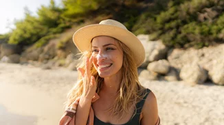 Θερινό ηλιοστάσιο | Από σήμερα και επίσημα καλοκαίρι - Η μεγαλύτερη μέρα του χρόνου