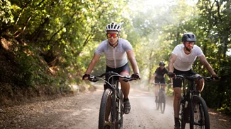 Η Λέρος πιστοποιήθηκε ως το πρώτο νησί στην Ελλάδα που είναι φιλικό προς τον ποδηλάτη με το σήμα Bike Friendly Destination