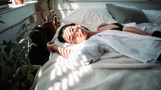 Deco inspo | Πώς θα κάνεις το σπίτι σου να "μυρίσει" καλοκαίρι; 5 ιδέες για να ανανεώσεις τον χώρο σου