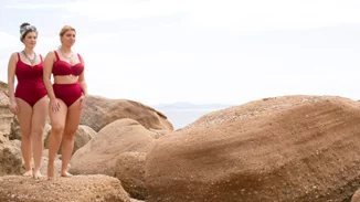 Ανάδειξε τις καμπύλες σου με τα πιο κομψά μαγιό για το φετινό καλοκαίρι