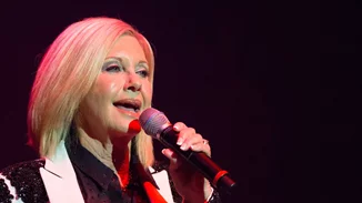 Olivia Newton-John | Στην κορυφή των charts 7 τραγούδια της μετά τον θάνατό της