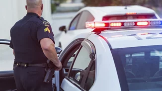 Κερατσίνι | Χειροπέδες σε 55χρονο που απειλούσε ανήλικους με μαχαίρι