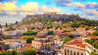 Αθήνα 1961 | Δείτε το ρετρό βίντεο, γεμάτο συναίσθημα, που έχει κάνει τον γύρο του κόσμου