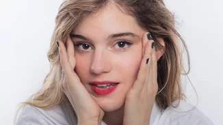 Νατάσα Εξηνταβελώνη | Είναι ζευγάρι με αγαπημένο και σούπερ σέξι ηθοποιό