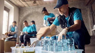 Άμεσα και ουσιαστικά δίπλα σε όσους επλήγησαν από τις πρόσφατες πλημμύρες