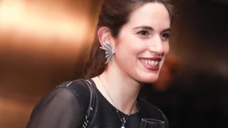 Η Αναστασία Καίσαρη σε μία σπάνια φωτογραφία με τον πατέρα της, Κώστα Καίσαρη