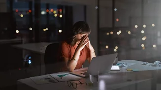 Τεράστια επιχείρηση της ΕΛ.ΑΣ. για εξάρθρωση κυκλώματος revenge porn - Διαδικτυακή διαπόμπευση με 5-35 ευρώ