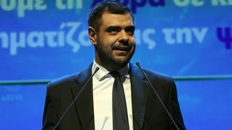 Παύλος Μαρινάκης | Πατέρας για πρώτη φορά ο κυβερνητικός εκπρόσωπος