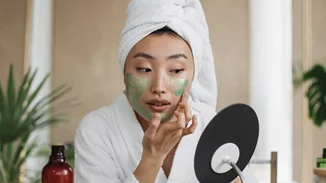 Με αυτό το scrub μπορείς να κάνεις απολέπιση σε πρόσωπο, σώμα αλλά και τριχωτό της κεφαλής