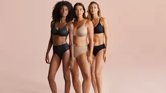 H Yamamay παρουσιάζει το νέο της λογότυπο