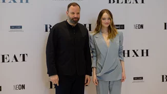 To τρέιλερ της νέας ταινίας του Γιώργου Λάνθιμου με την Emma Stone