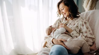 Rooming in | Μια πρακτική που μειώνει το άγχος & ενισχύει το δεσμό μητέρας –νεογνού