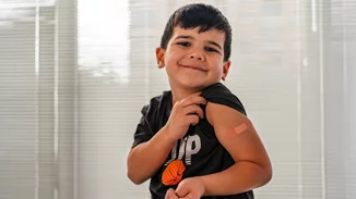 Μηνιγγίτιδα Β | Όσα πρέπει να γνωρίζουν οι γονείς για αυτή τη σοβαρή νόσο