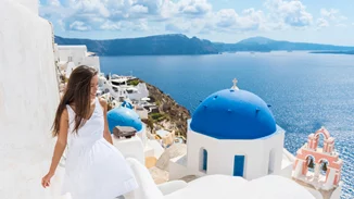 Ψάχνεις ένα άρωμα που να μυρίζει θάλασσα και καλοκαίρι; Το βρήκαμε εμείς για σένα