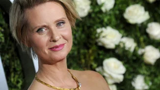 7 celebrities που νίκησαν τον καρκίνο του μαστού