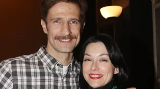 Νάντια Γιαννακοπούλου | Στην ορκωμοσία των βουλευτών μαζί με τον σύζυγό της, Μάξιμο Μουμούρη, και τις πανέμορφες κόρες τους