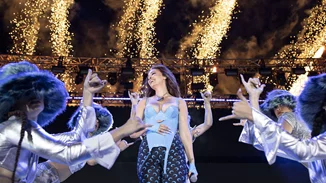 Ελένη Φουρέιρα - H μεγάλη επιστροφή | Η εκρηκτική εμφάνιση στην πρώτη της συναυλία μετά τη γέννα και οι λαμπεροί καλεσμένοι