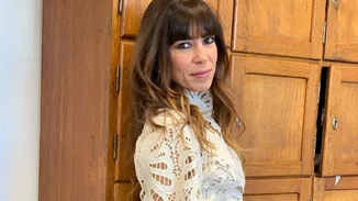 Η Μυρτώ Αλικάκη φοράει το μπικίνι της και ποζάρει πιο ήρεμη από ποτέ σε παραλία της Αττικής