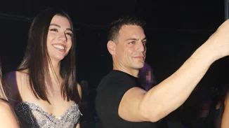 Φουλ ερωτευμένοι | Η νέα τρυφερή φωτογραφία της Μελίνας Νικολαΐδη και του Δημήτρη Φιντιρίκου