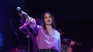 Παυλίνα Βουλγαράκη | Δείτε τη σε ηλικία των 17 ετών μαζί με τον πατέρα της στο Ηρώδειο