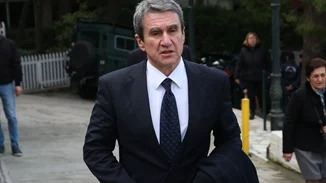 Στο νοσοκομείο ο Ανδρέας Λοβέρδος για τον τραυματισμό του γιου του | "Έχουμε ένα από τα καλύτερα ΕΣΥ"