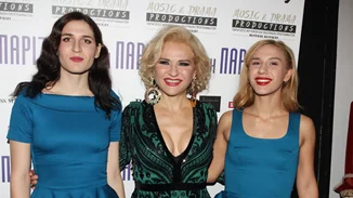 Όλγα Σκιαδαρέση | Κάνει ηλιοθεραπεία γυμνή - Η φωτογραφία που προκάλεσε αίσθηση