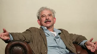 "Το Mega δεν περιμένει καν το εφετείο..." | Το σχόλιο της Άννας Χατζησοφιά για την επιστροφή της σειράς "50-50"